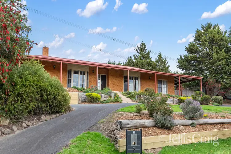 7 Hawkhurst Court, Eltham VIC 3095