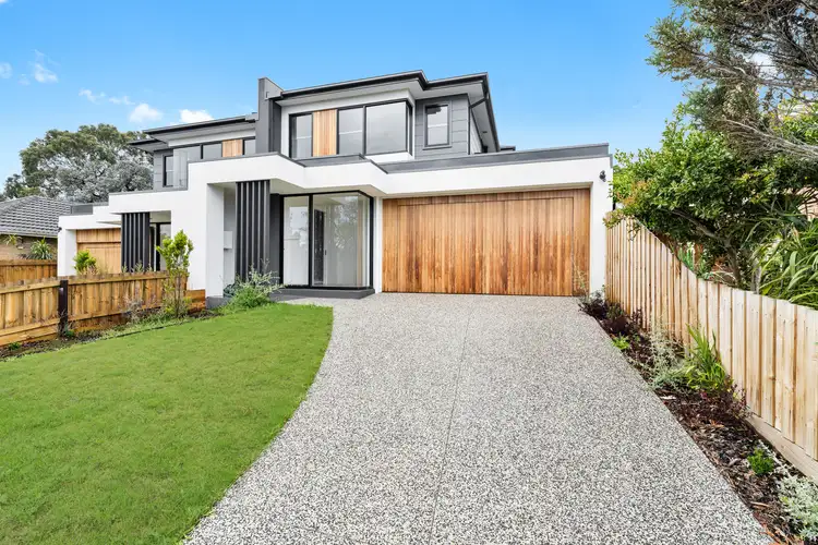16b Anthony Dr, Mount Waverley VIC 3149
