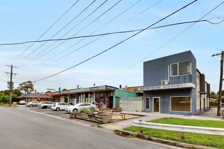 1/156 Boldrewood Parade, Reservoir VIC 3073