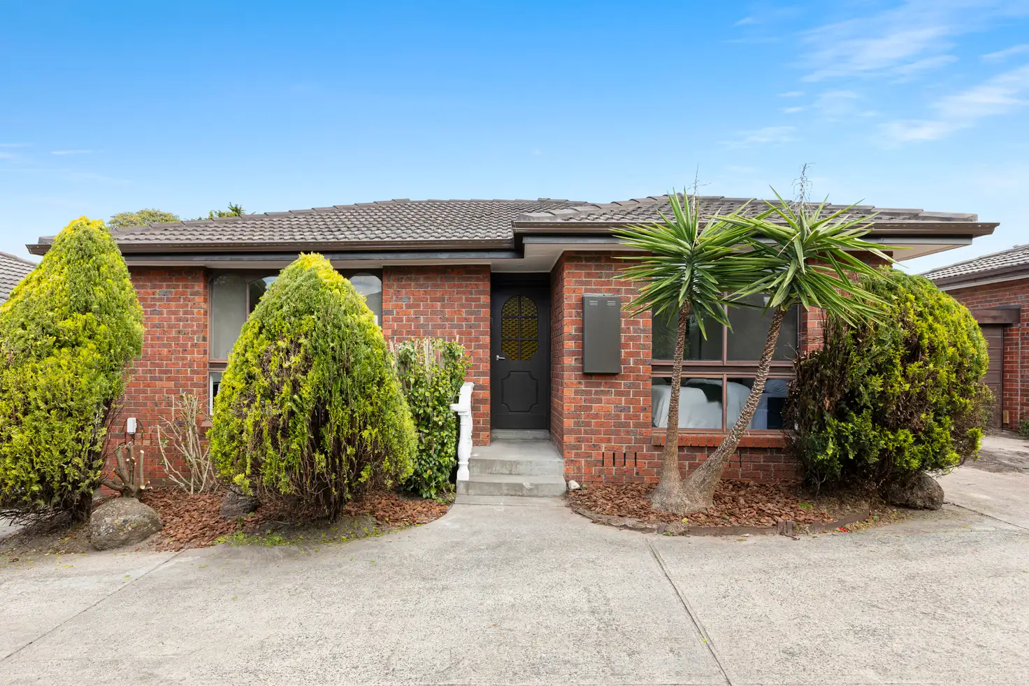 Main view of Homely villa listing, 2/37 Jean Street, Cheltenham VIC 3192
