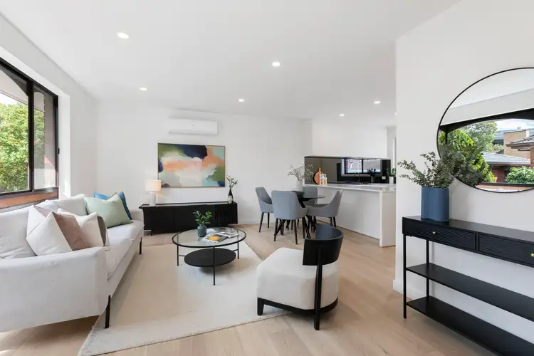 Third view of Homely villa listing, 2/37 Jean Street, Cheltenham VIC 3192