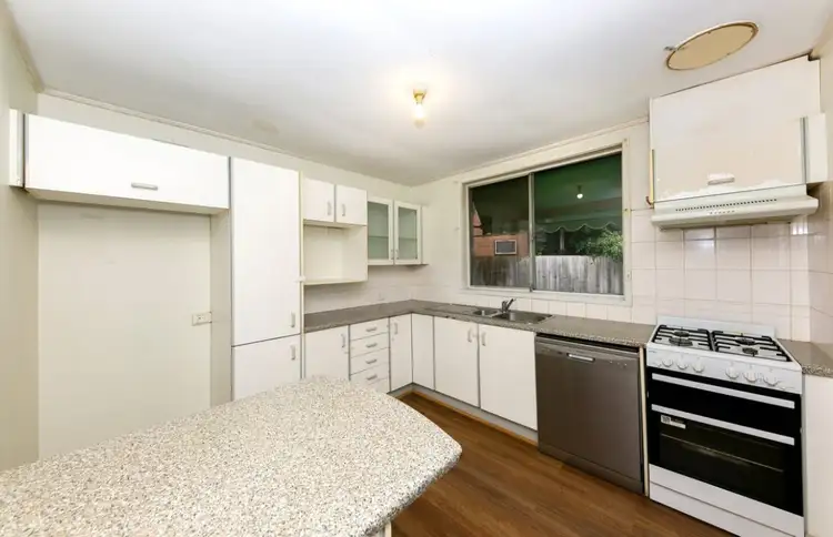 7 Risdon Drive, Notting Hill VIC 3168