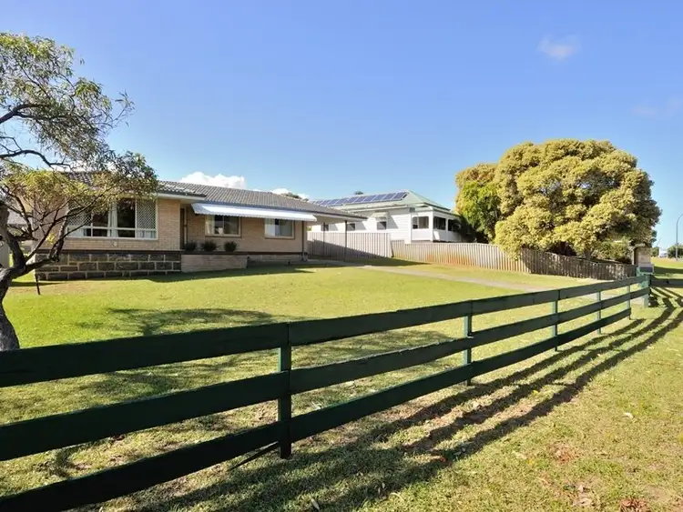 30 Fourth Avenue, Shoalwater WA 6169