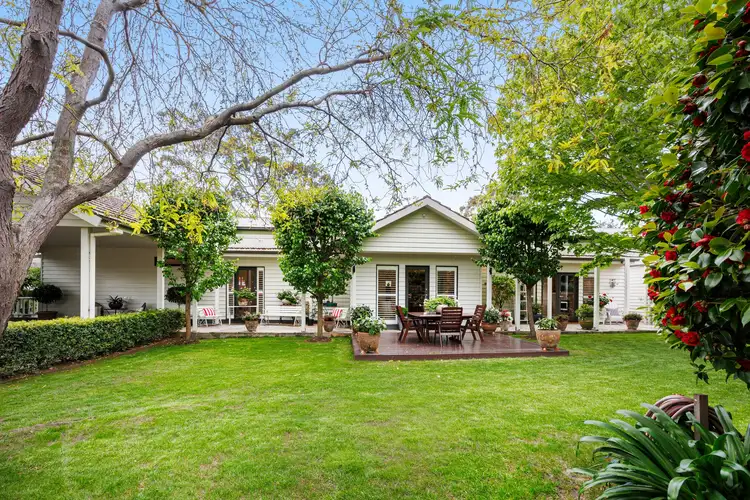 74 Old Mornington Road, Mount Eliza VIC 3930