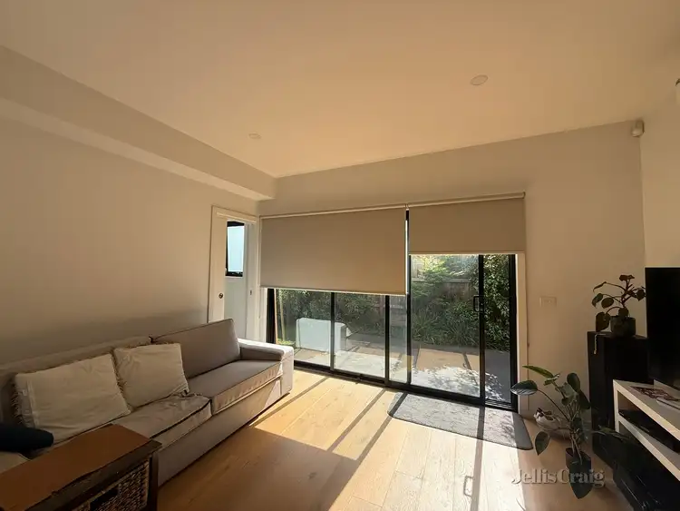 4/4 McComas Street, Reservoir VIC 3073