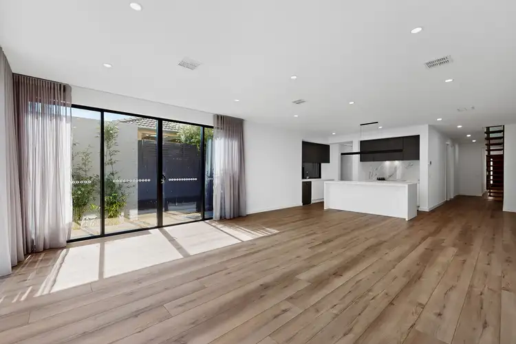 Fourth view of Homely townhouse listing, 90B Parkmore Road, Bentleigh East VIC 3165