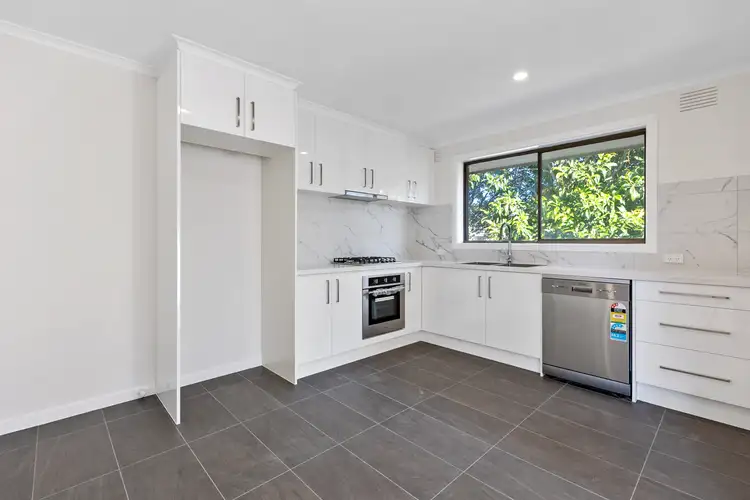 2/2 Lascelles Street, Springvale VIC 3171