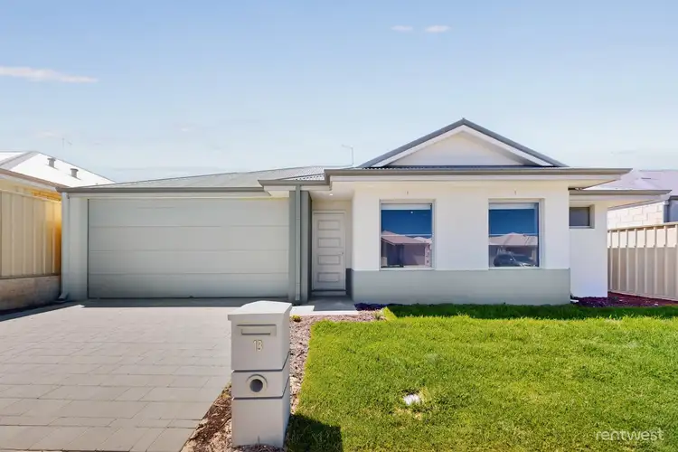 13 Gallows Wy, Two Rocks WA 6037