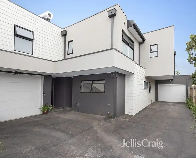 4/15 Cypress Avenue, Brooklyn VIC 3012