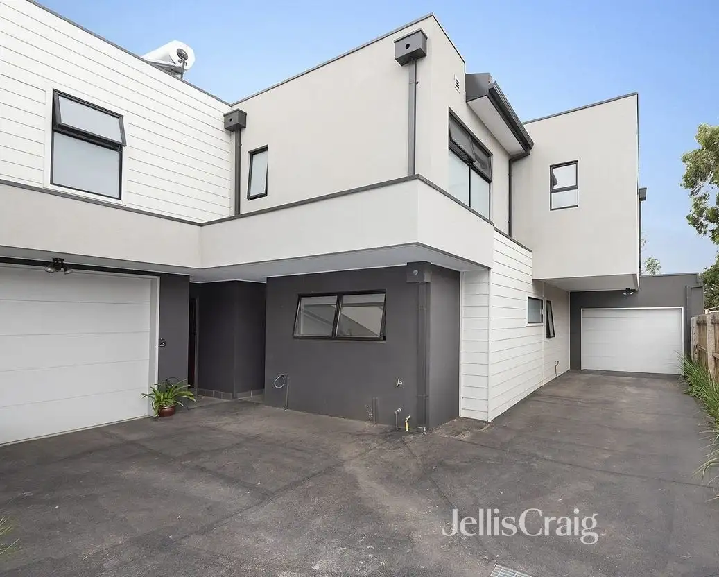 Main view of Homely house listing, 4/15 Cypress Avenue, Brooklyn VIC 3012