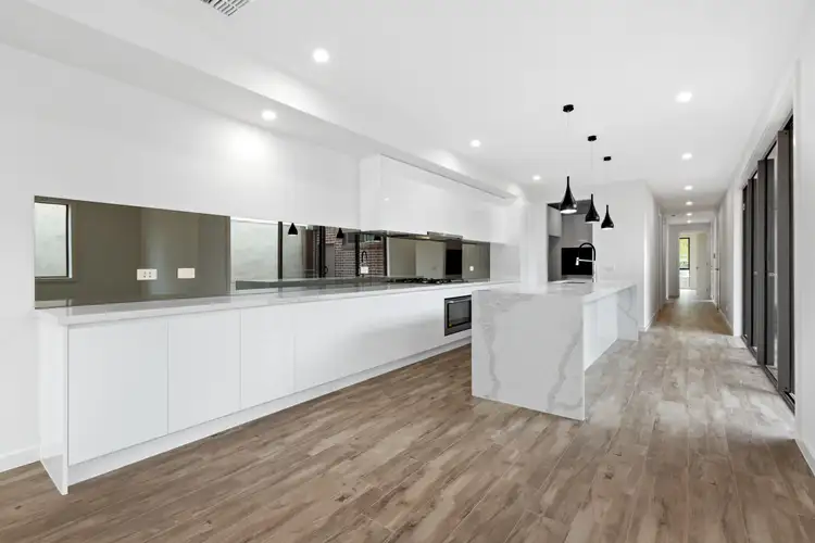 12B Second Avenue, Murrumbeena VIC 3163