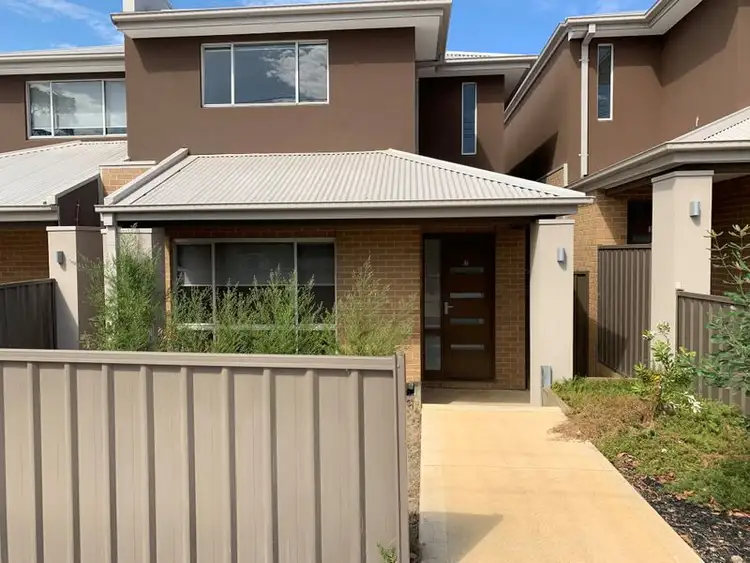 2/27-33 Queen Street, Wallan VIC 3756