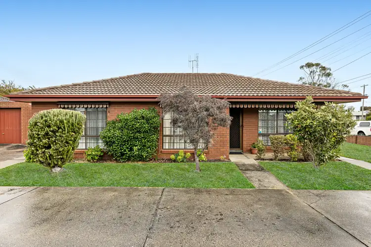 Main view of Homely unit listing, 2/428 Gillies Street, Wendouree VIC 3355