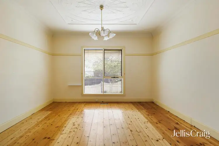 Second view of Homely house listing, 6 Donaldson Street, Bentleigh VIC 3204