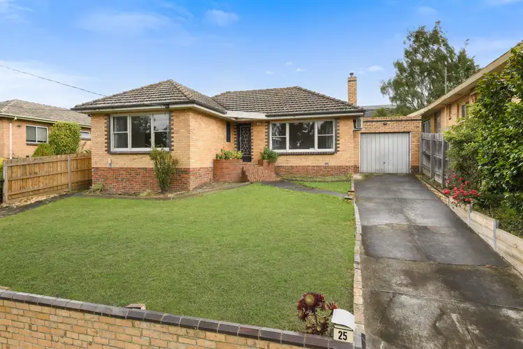 25 Leonard Street, Burwood VIC 3125