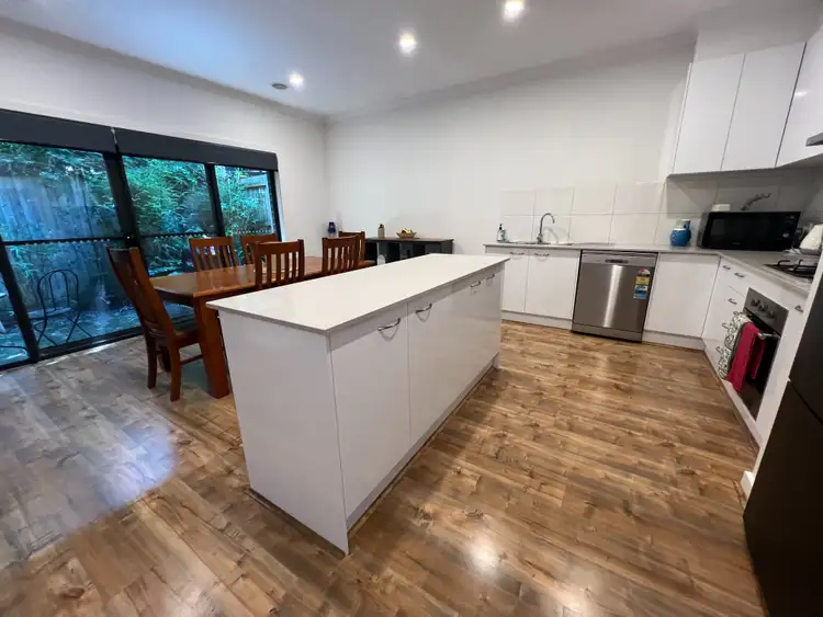 Fifth view of Homely townhouse listing, 6 Coozac Pl, Lilydale VIC 3140