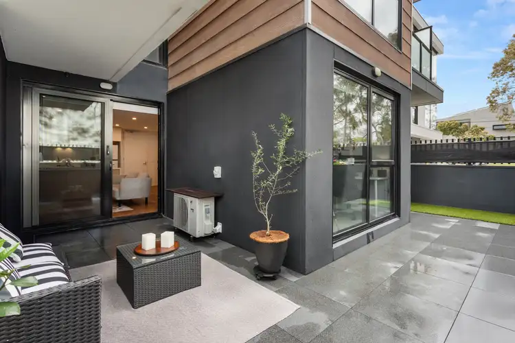 2/25 Collins Street, Chadstone VIC 3148