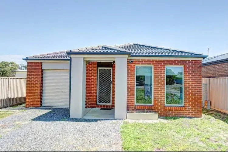 17A Raglan Street, Miners Rest VIC 3352