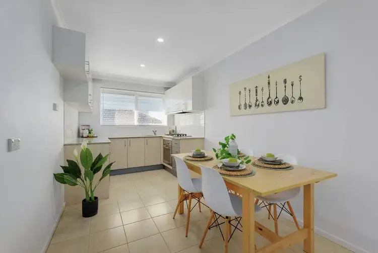 Second view of Homely apartment listing, 5/174 Murrumbeena Road, Murrumbeena VIC 3163