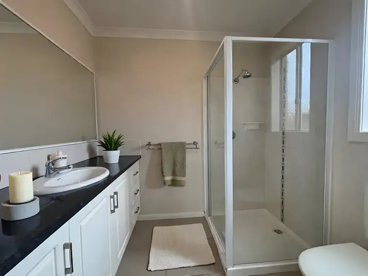 Third view of Homely unit listing, 2/16a Henty Street, Pakenham VIC 3810