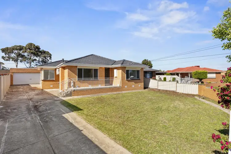 14 Throsby Crescent, Deer Park VIC 3023