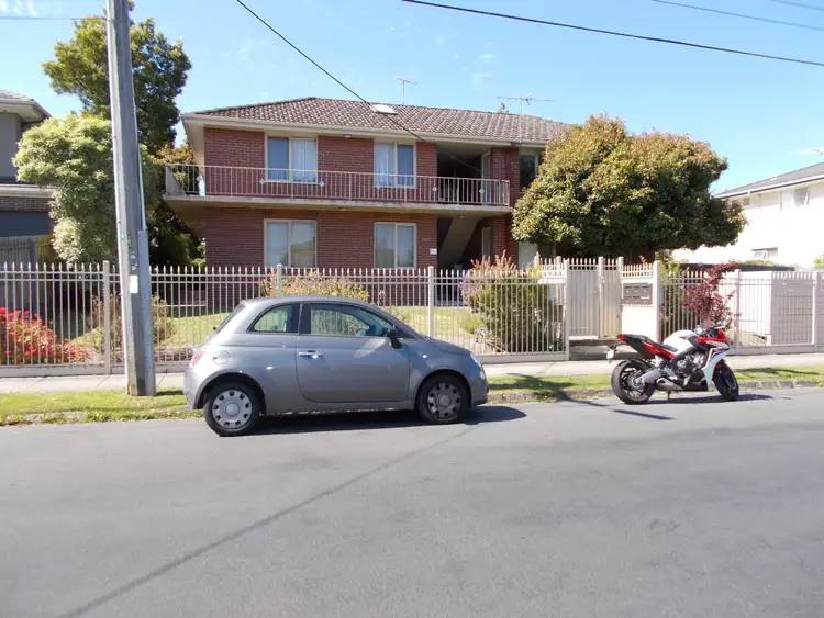 3/94 Eskdale Road, Caulfield North VIC 3161