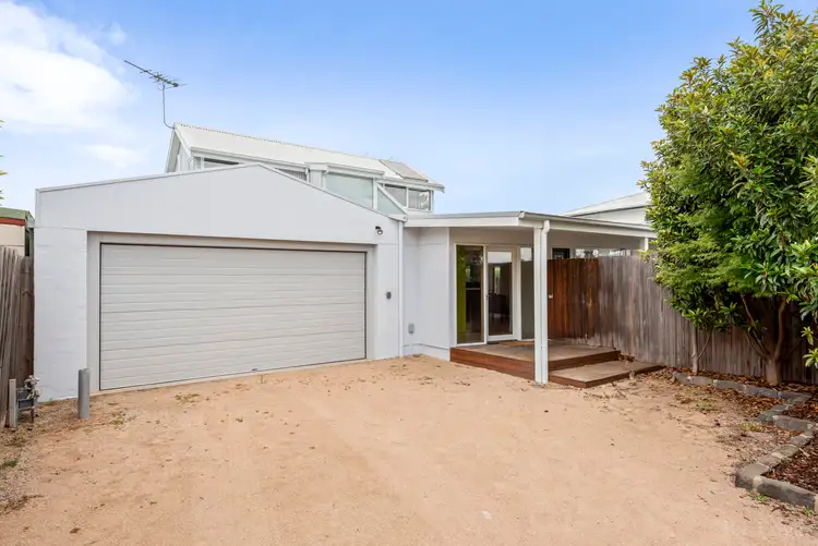 2/10 Beachwood Drive, Point Lonsdale VIC 3225