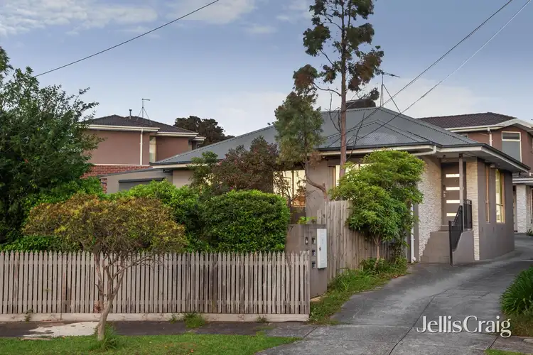 1/17 Burns Court, Heidelberg Heights VIC 3081