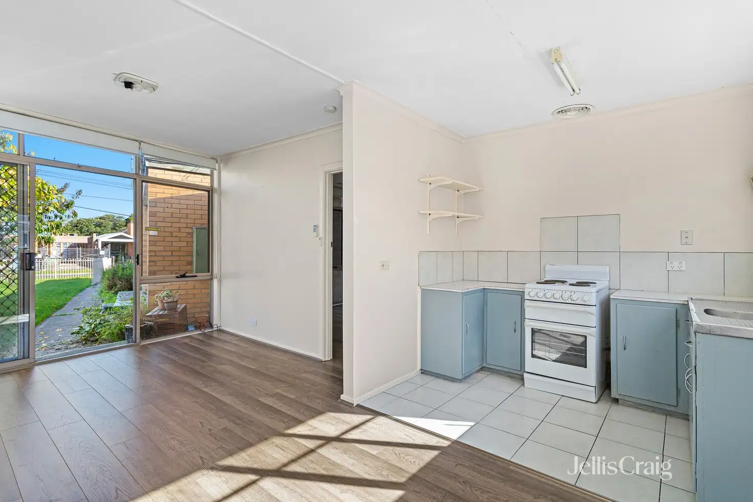 Main view of Homely unit listing, 3/30 Chifley Avenue, Altona VIC 3018