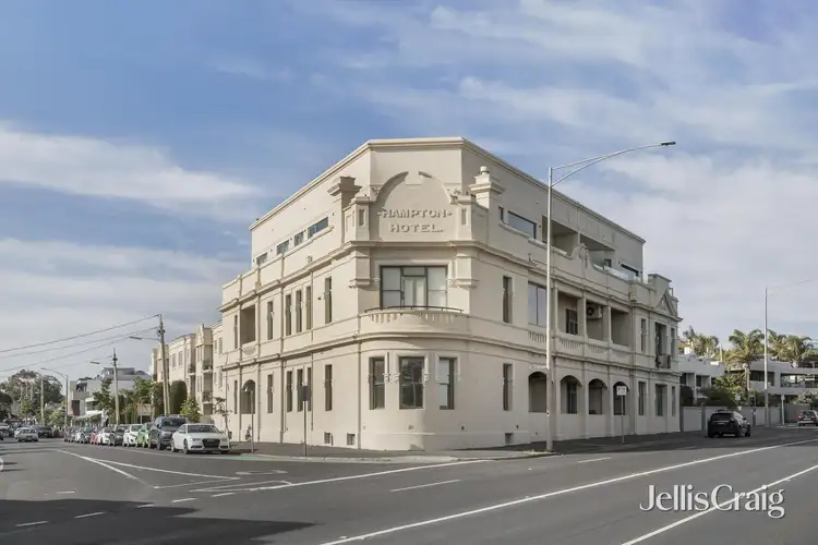 6/56 Beach Road, Hampton VIC 3188