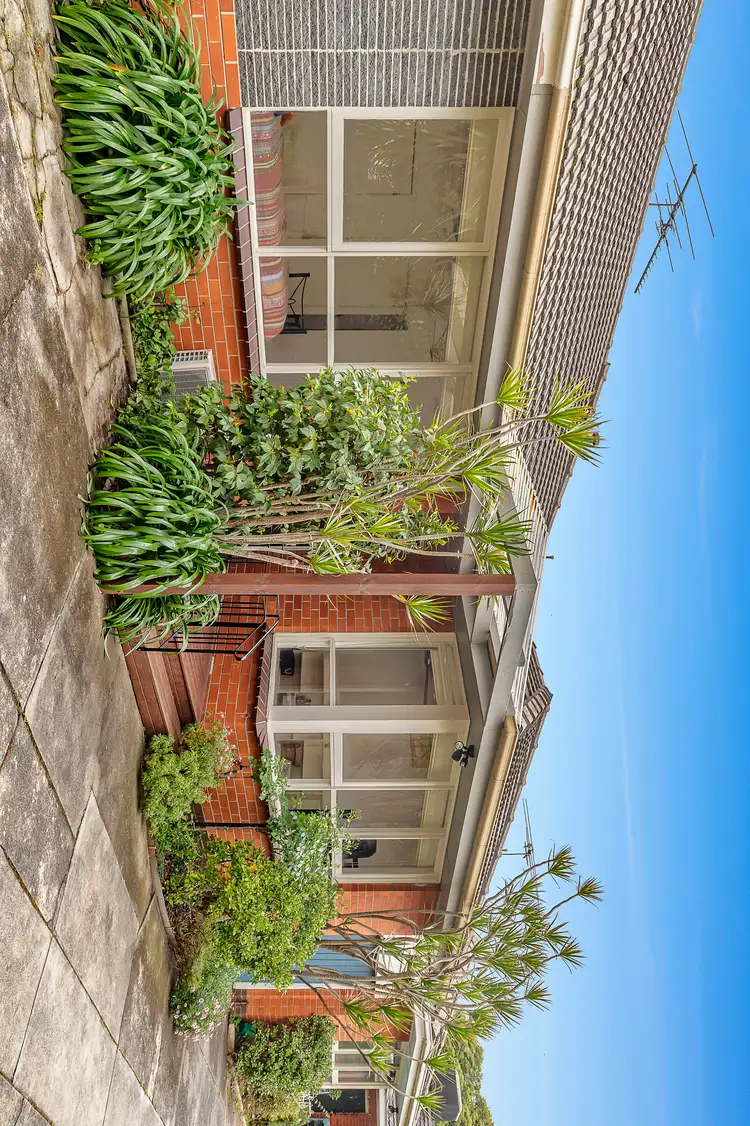 3/20 Kokaribb Road, Carnegie VIC 3163