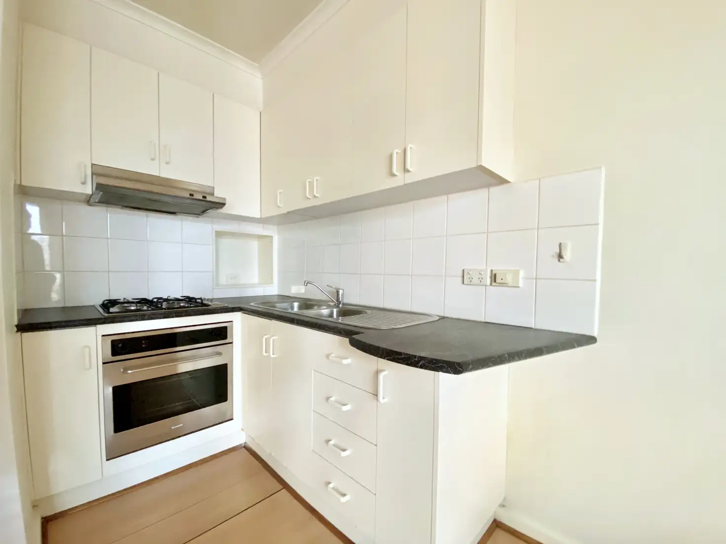 Main view of Homely apartment listing, 3/5 Spray Street, Elwood VIC 3184