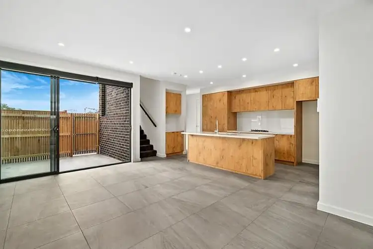 2/34 Prospect Road, Rosanna VIC 3084