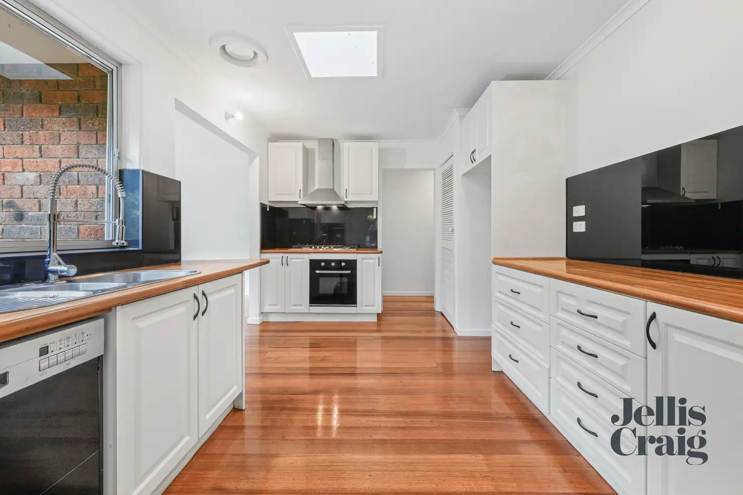 Main view of Homely house listing, 8 Harley Place, Wheelers Hill VIC 3150