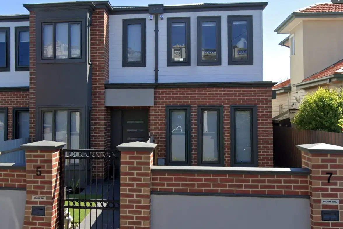 Main view of Homely townhouse listing, 5 Errol Avenue, Brunswick VIC 3056