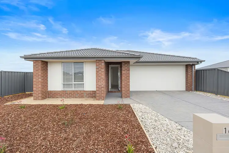 16 Gibson Street, Lucas VIC 3350