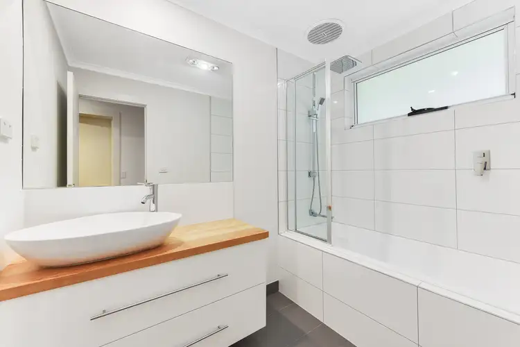 Third view of Homely house listing, 6 Carter Court, Frankston VIC 3199