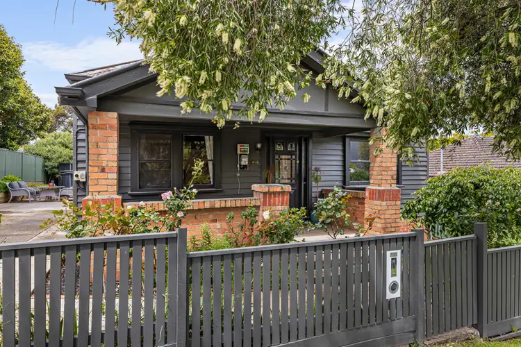 614 Peel Street, Black Hill VIC 3350