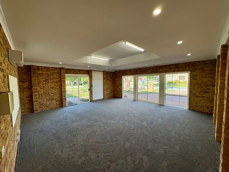 52 Ellen Road, Narre Warren South VIC 3805