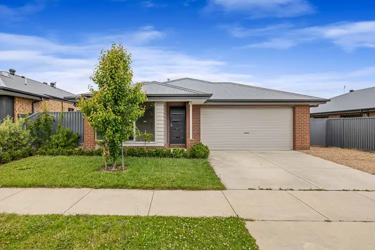 11 Nikolaos Street, Smythes Creek VIC 3351