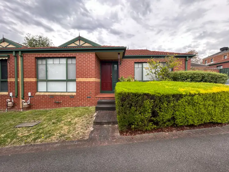 15/27 Cavalier Street, Doncaster East VIC 3109