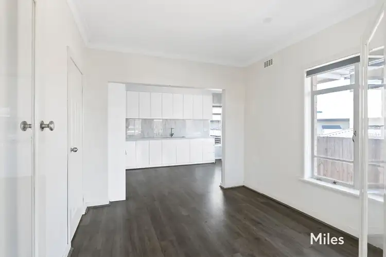 Fifth view of Homely house listing, 2 Macleod Parade, Macleod VIC 3085