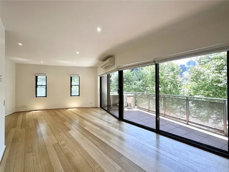12/1 Riverside Quay, Southbank VIC 3006