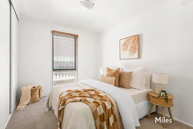 Sixth view of Homely house listing, 4 Stephanie Court, Macleod VIC 3085