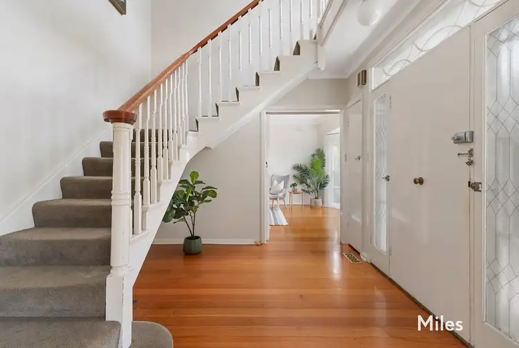 Second view of Homely house listing, 10 Rodney Court, Viewbank VIC 3084