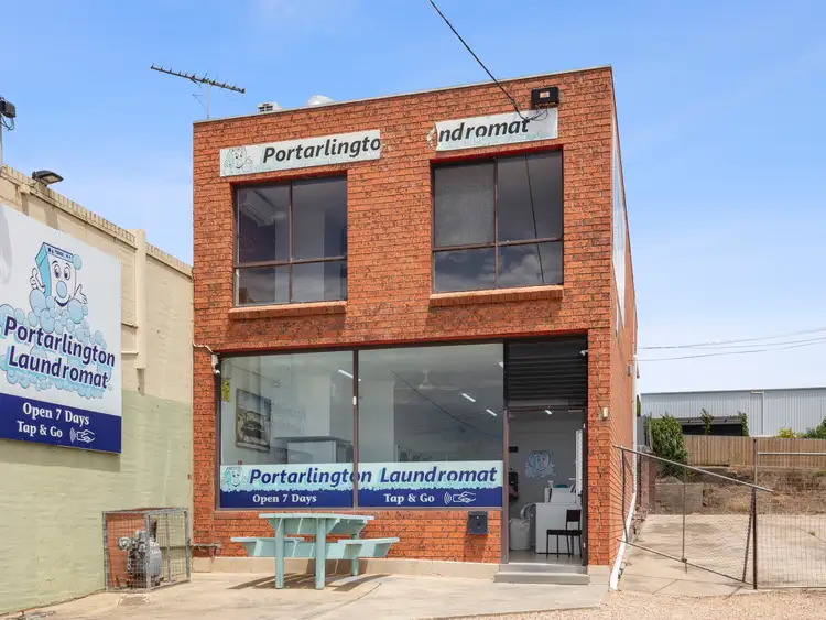 9 Geelong Road