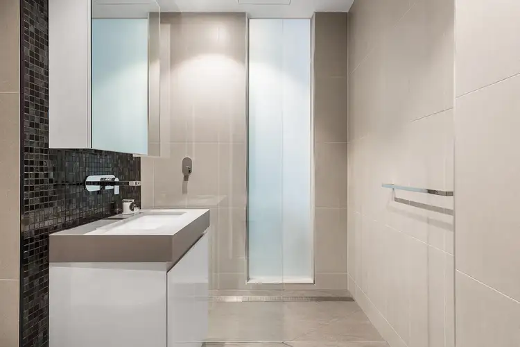 Fourth view of Homely apartment listing, 705/14 Queens Road, Melbourne VIC 3004