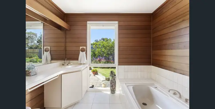 Fourth view of Homely house listing, 8 Diggorra Court, Point Lonsdale VIC 3225