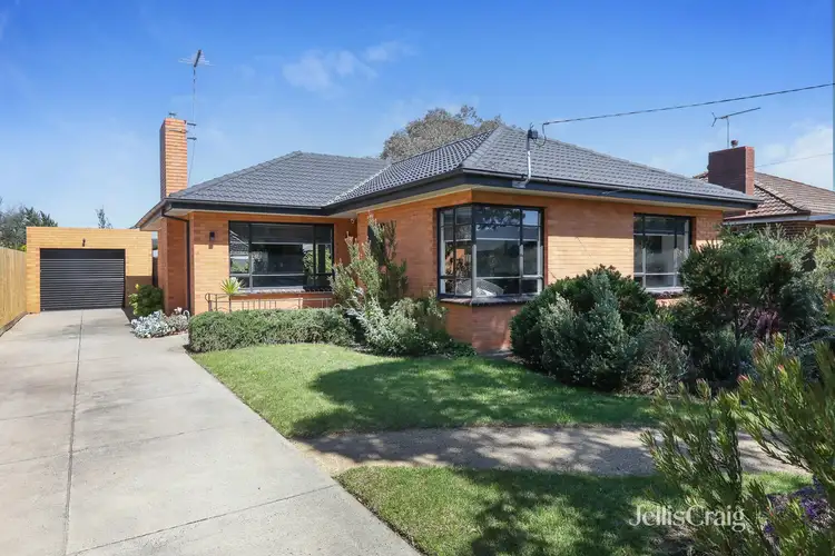 5 Fenfield Street, Altona VIC 3018