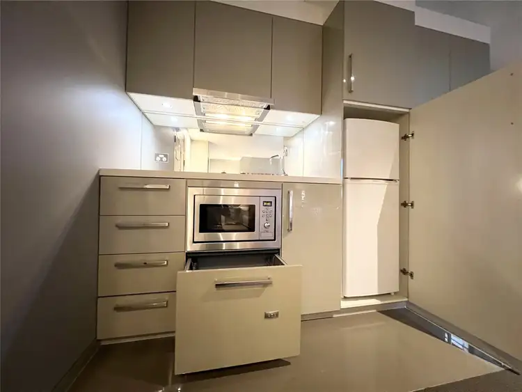 Fifth view of Homely apartment listing, 1511/452 St Kilda Road, Melbourne VIC 3004